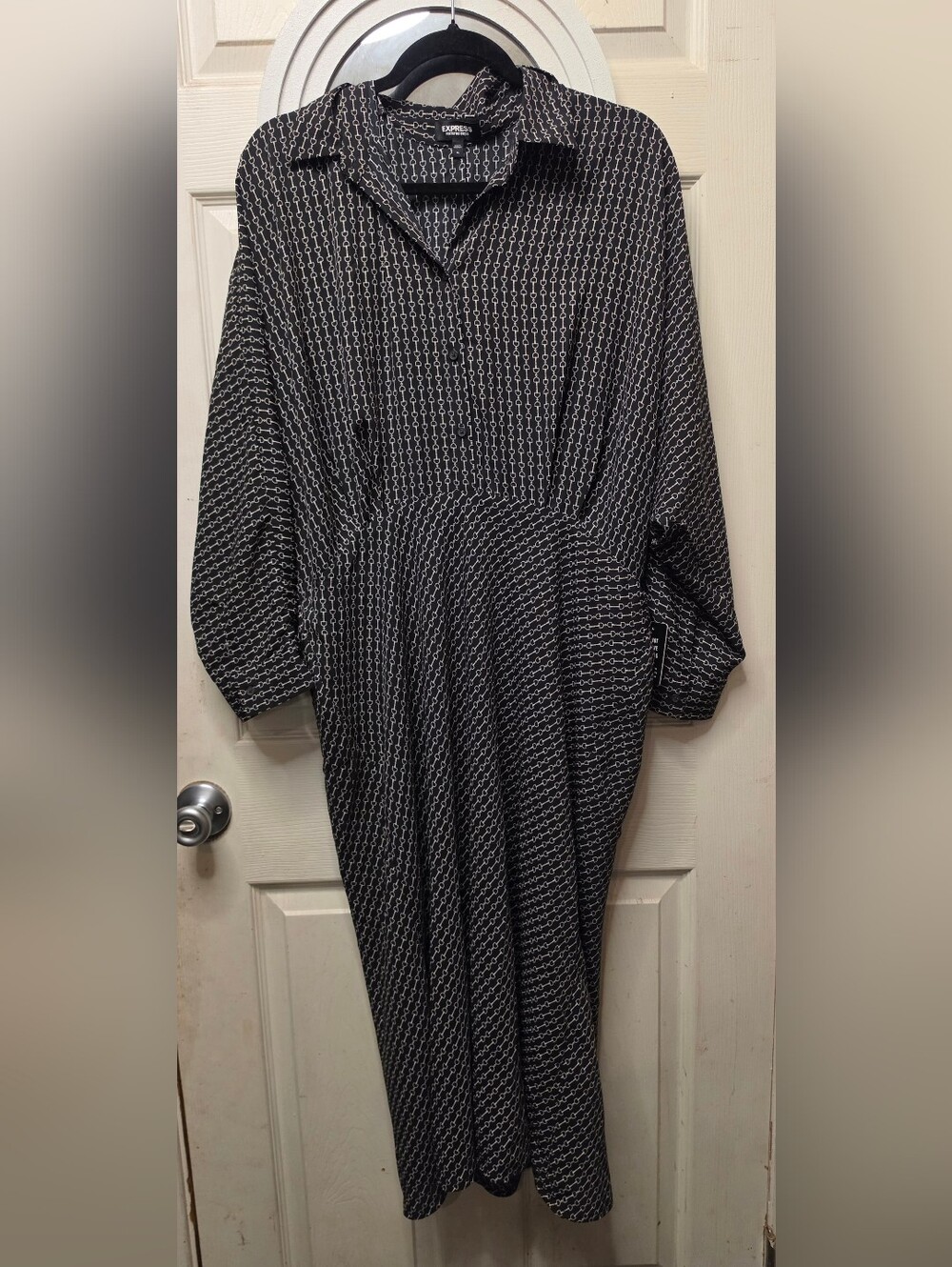 Express Classic Black & White Patterned Shirt Dress